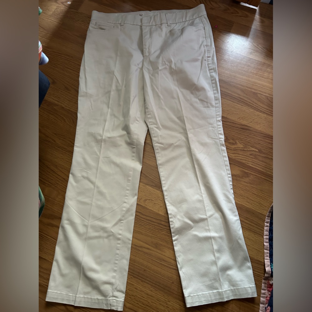 Women’s JM Collection Pants